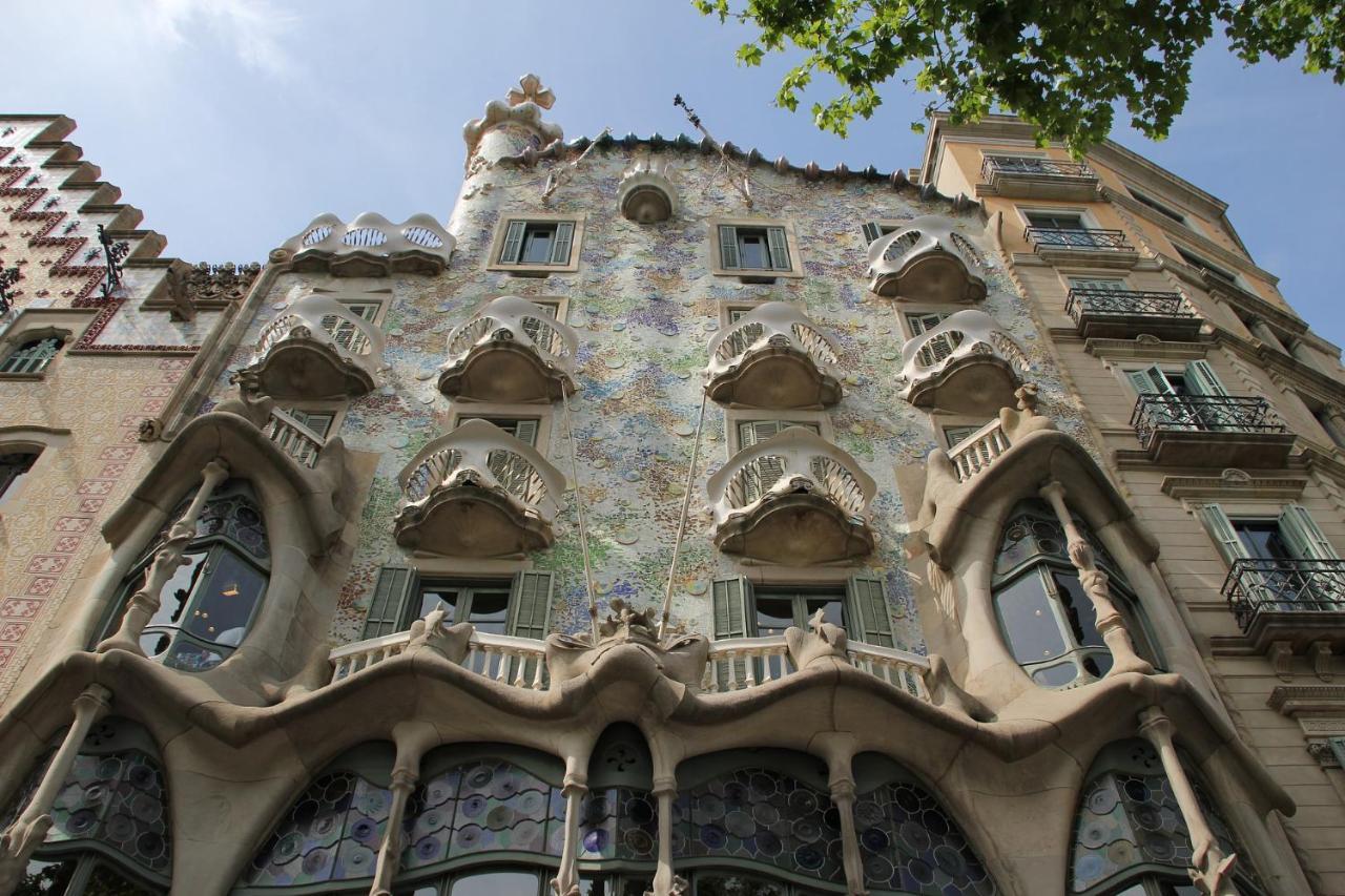 Girona - Modernist Apartments Next To Paseo De Gracia Barcelona Buitenkant foto